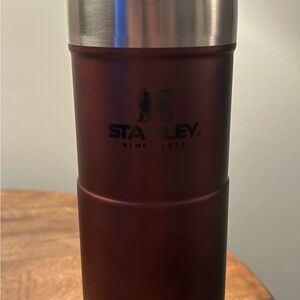 Stanley Burgundy Travel Tumbler 16 oz. Stainless Steel Insulated